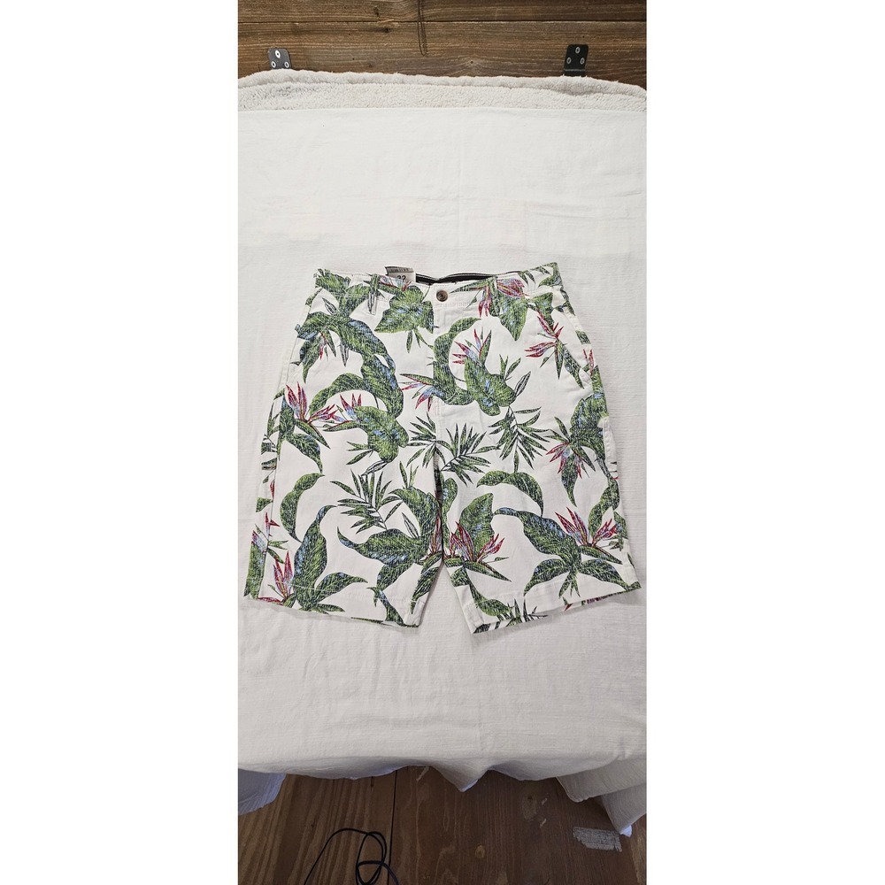 Plugg‎ Flex Mens Tropical Bird of Paradise Floral Print Shorts White Green 32